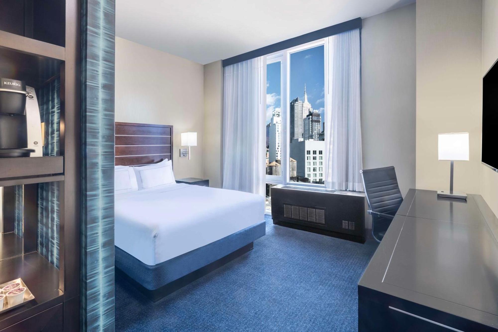 Hilton New York Fashion District Hotel Eksteriør billede