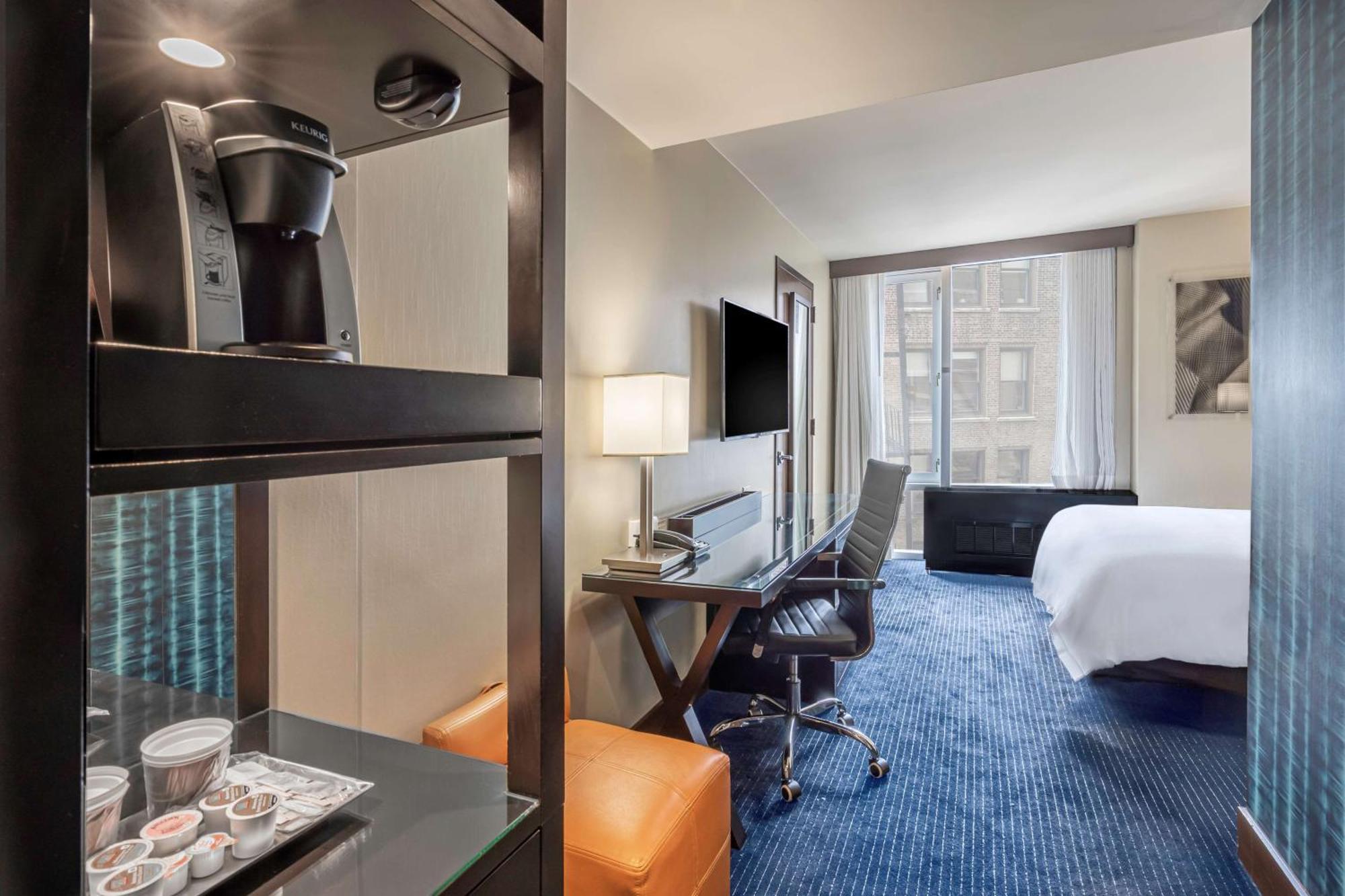 Hilton New York Fashion District Hotel Eksteriør billede